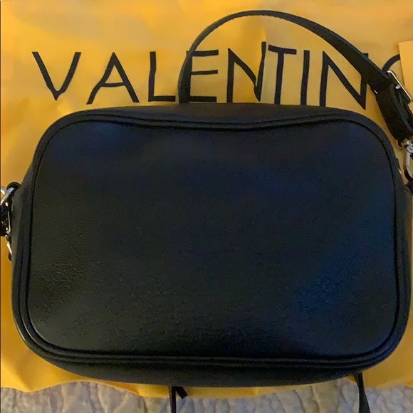 EUC Mario Valentino Mia Sauvage leather camera bag - Picture 2 of 6